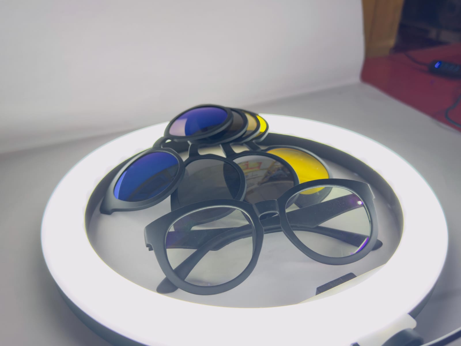 5-in-1 Magnetic GLASSES